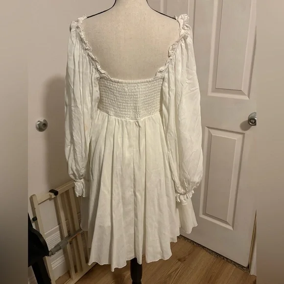 Lulus Elegant White  Boho Romantic Chic Mini Dress- style “Make The call” size M - Picture 7 of 7